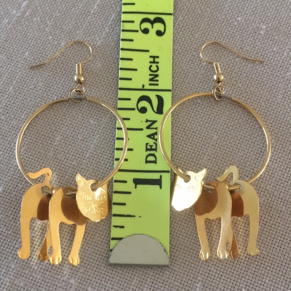 VINTAGE Cat Earrings Pierced Hoops - Picture 4 of 5